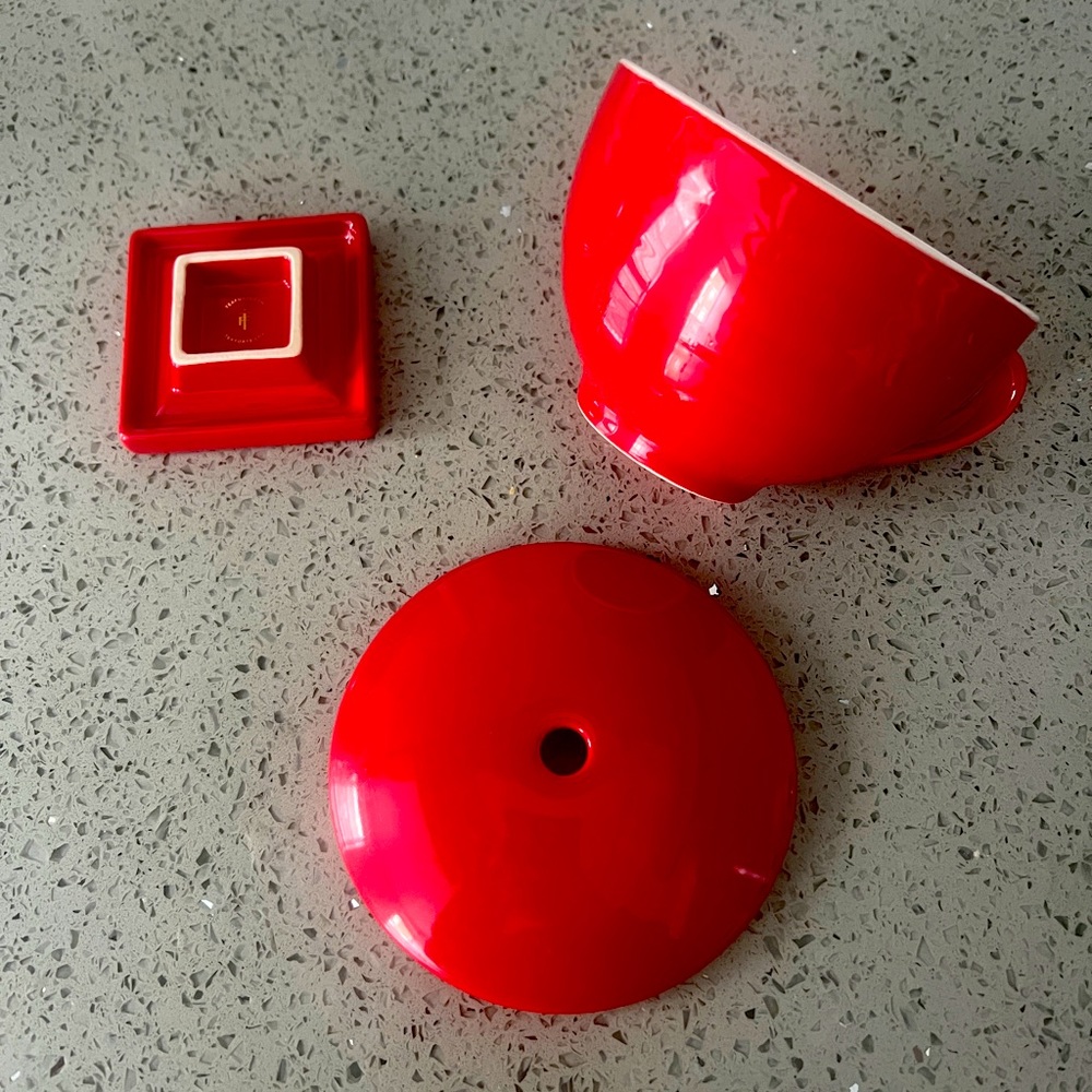 Tea Forte cafe cup, in red